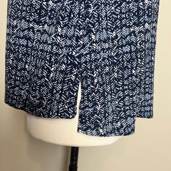 Athleta Tank Top Womens XL Navy Printed Crossback Tank Strappy Padded NEW - Picture 5 of 7